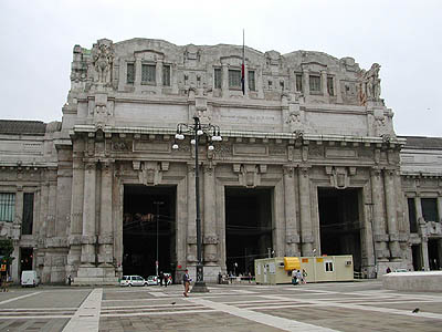 ミラノ中央駅・駅舎中心部