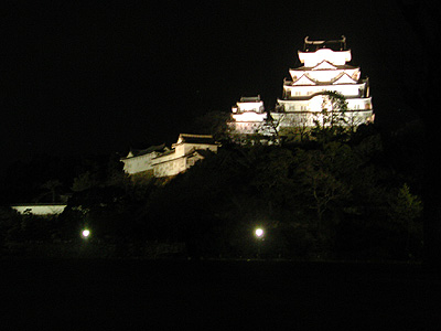 夜の白鷺城